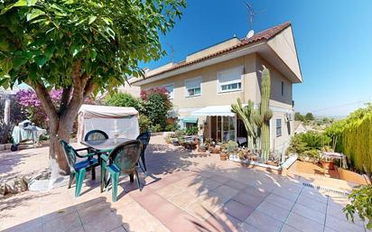 Garden of Single-family semi-detached for sale in Chiva  with Terrace and Storage room