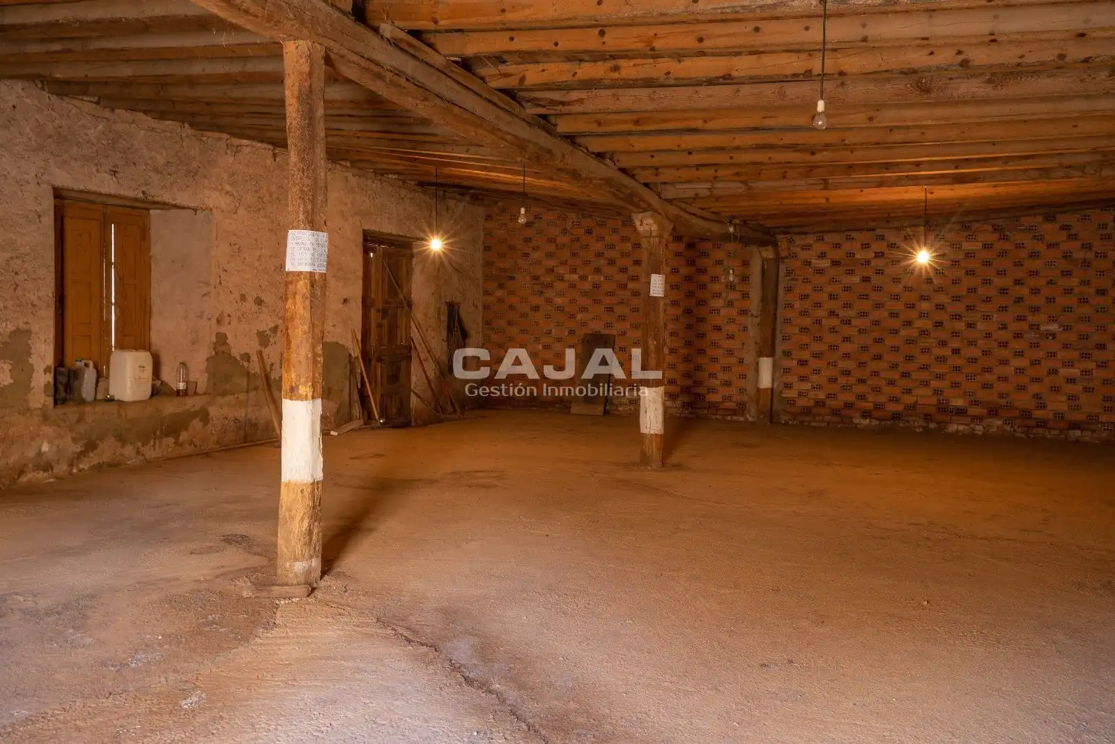 Houses for sale in Ayllón