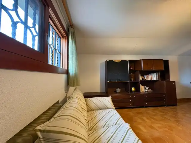 Sala d'estar de Casa o xalet en venda en Benicasim / Benicàssim amb Jardí privat, Terrassa i Piscina