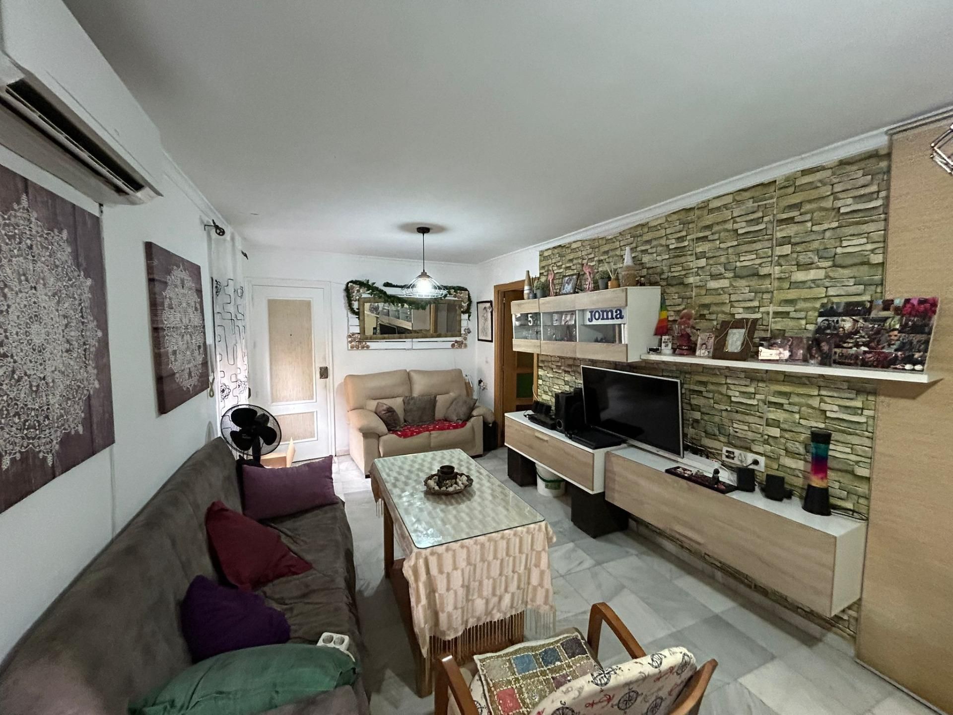 Sala d'estar de Pis en venda en Mairena del Alcor amb Terrassa