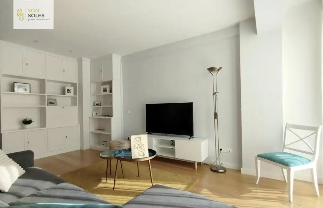 Sala de estar de Piso de alquiler en Santander con Calefacción, Terraza y Amueblado