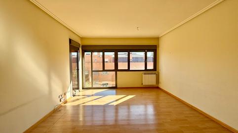 Foto 4 de Piso en venta en Cuatro vientos, Madrid