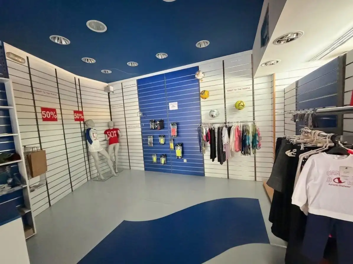 Locale commerciale in affitto a Avenida de Roma, imagen 5