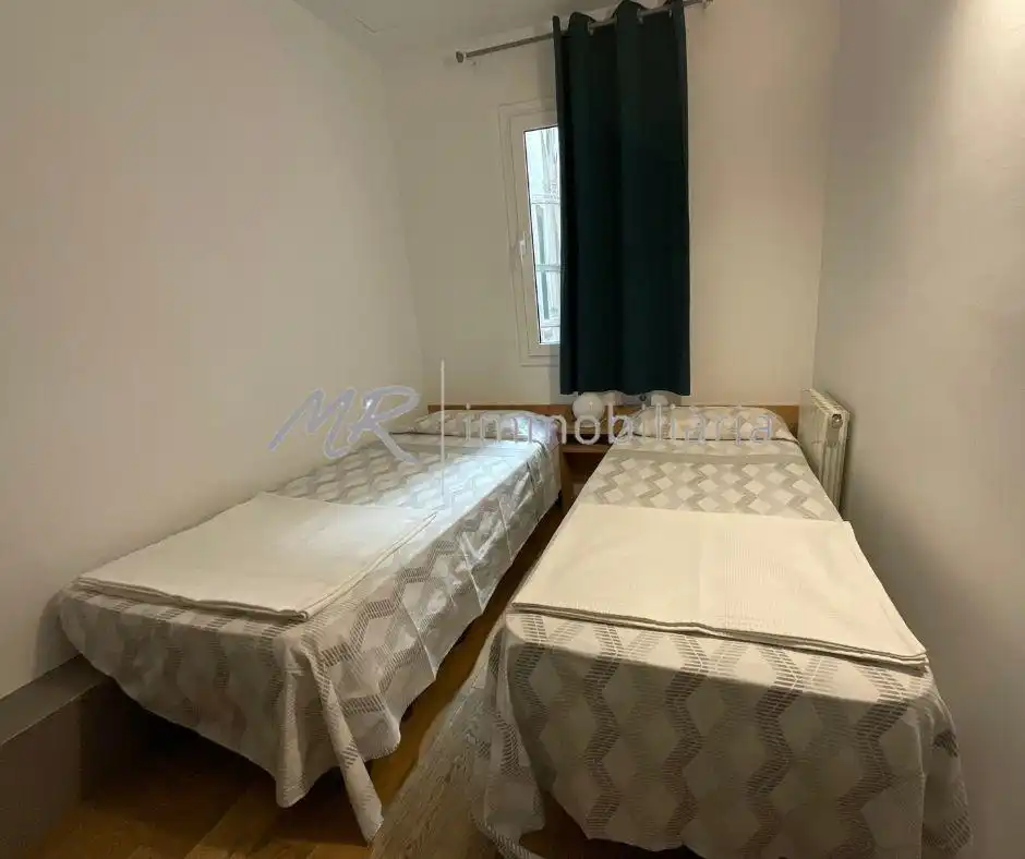 Dormitori de Àtic en venda en Barcelona amb Aire condicionat, Calefacció i Terrassa