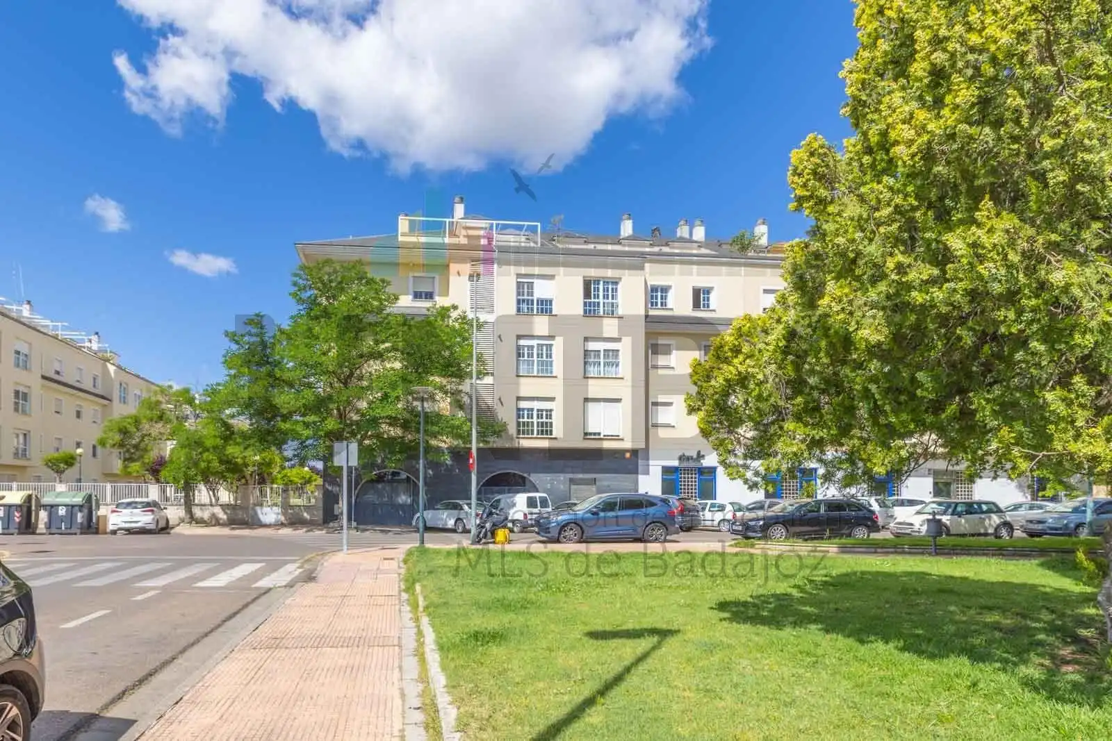 Vista exterior de Piso en venta en Badajoz Capital con Aire acondicionado, Calefacción y Trastero