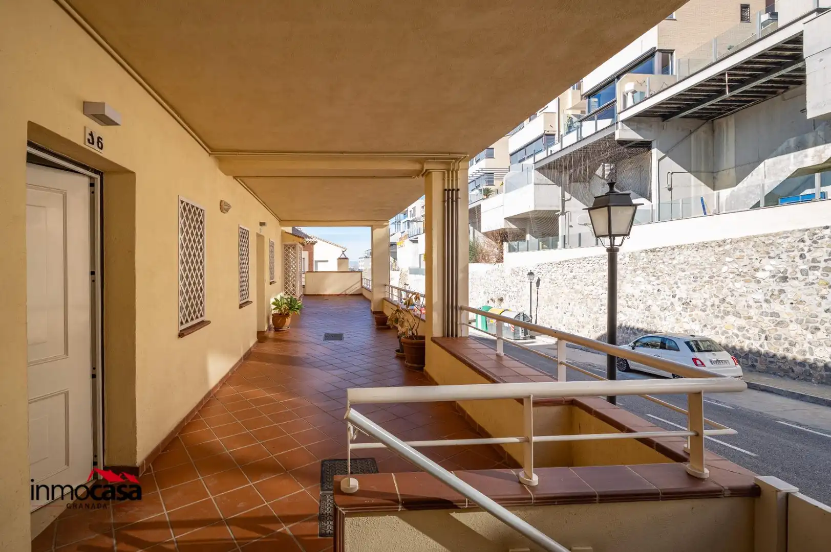 Terrassa de Casa adosada en venda en Granada amb Terrassa