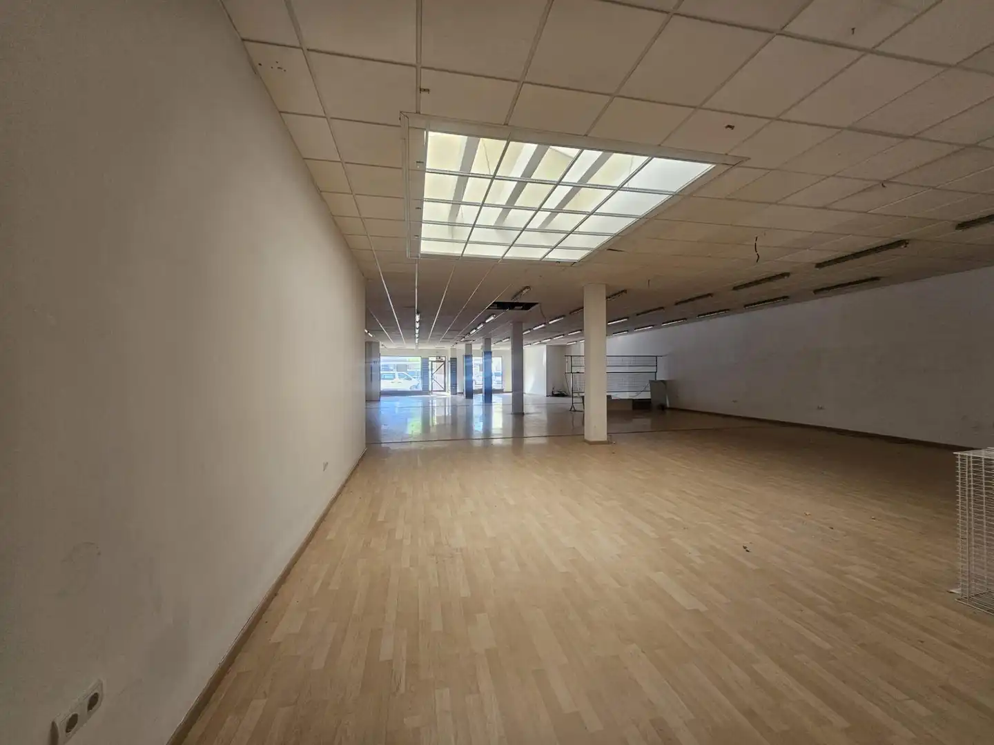 Business premises for sale in de Sant Isidre 173, imagen 4
