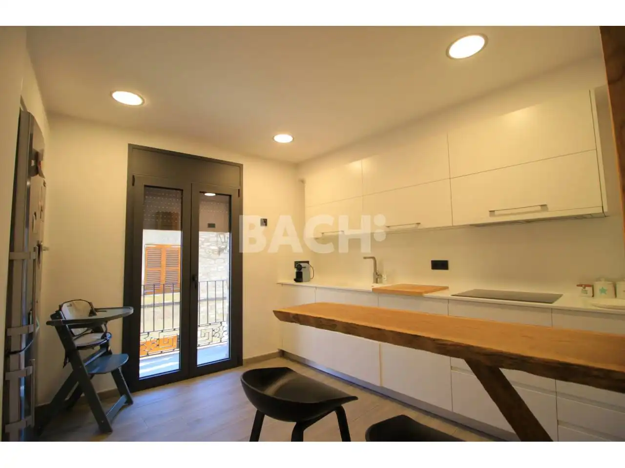 Cocina de Casa o chalet de alquiler en Oristà con Calefacción, Jardín privado y Parquet