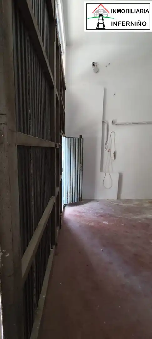 Local comercial en venta en Porta Nova, imagen 17