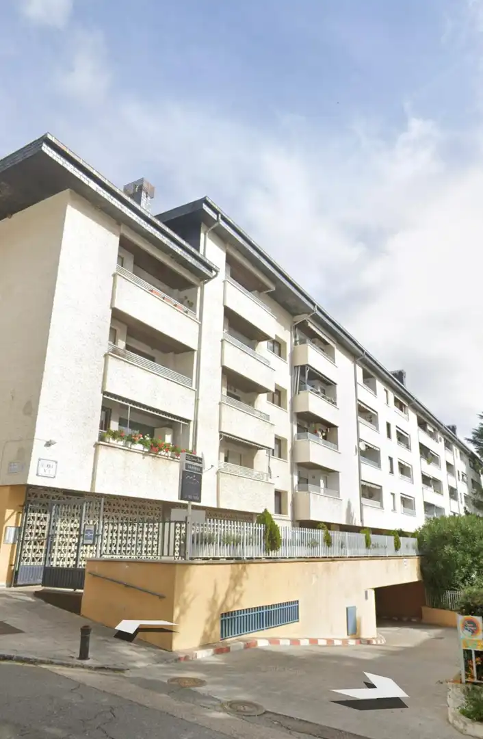 Exterior view of Duplexes for rent in El Escorial  with Heating, Terrace and Balcony