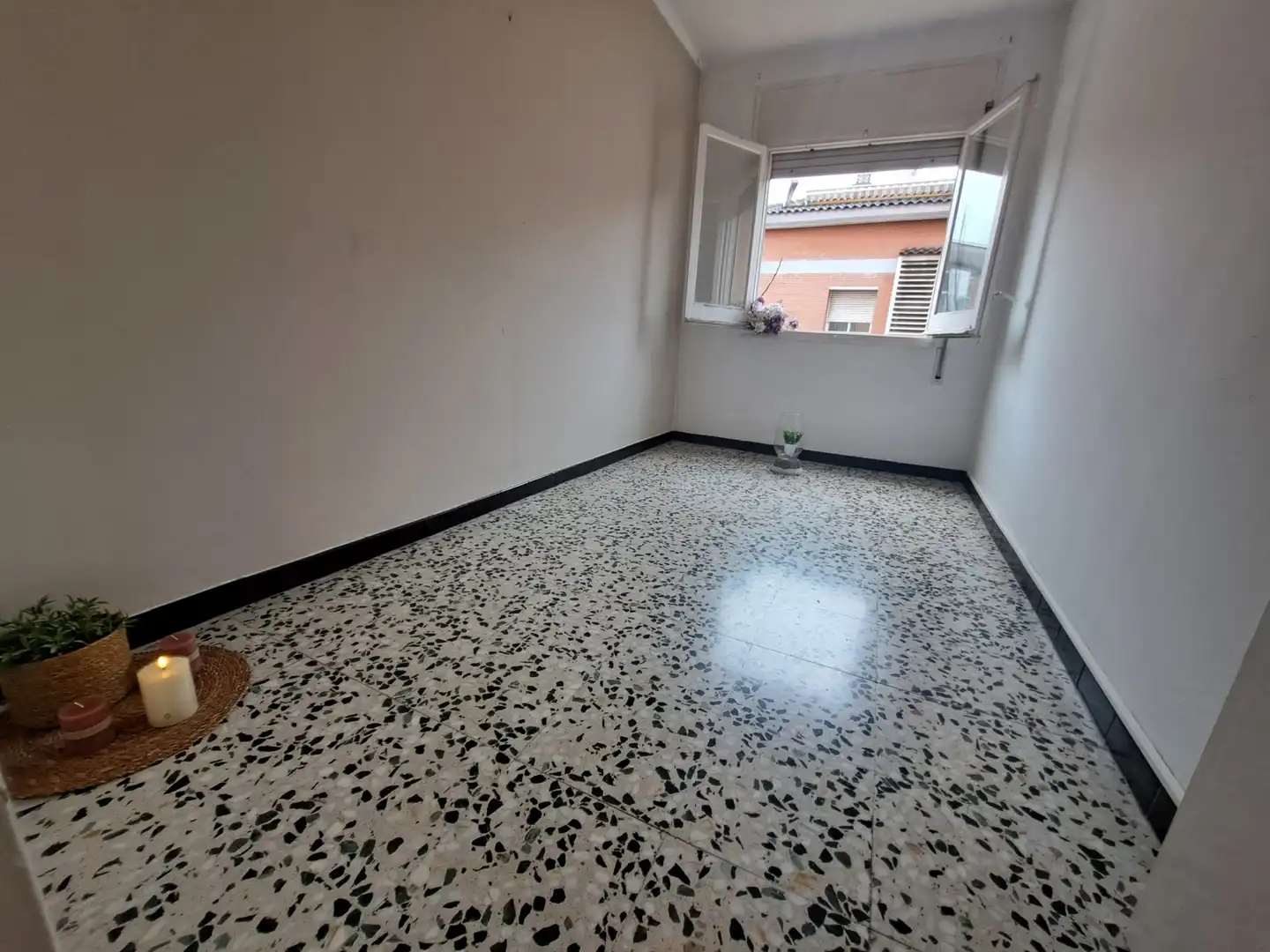 Dormitori de Pis en venda en Rubí amb Balcó