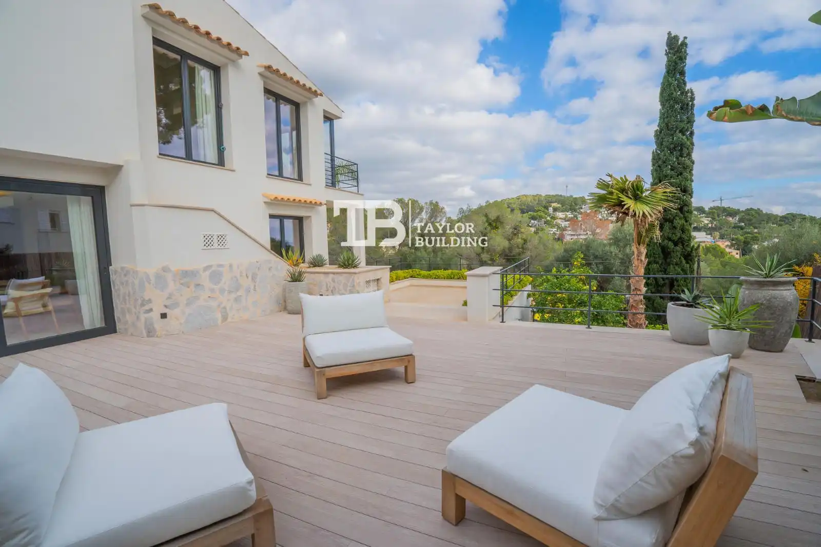 Terrace of Houses for sale in Calvià  with Air Conditioner, Heating and Private garden