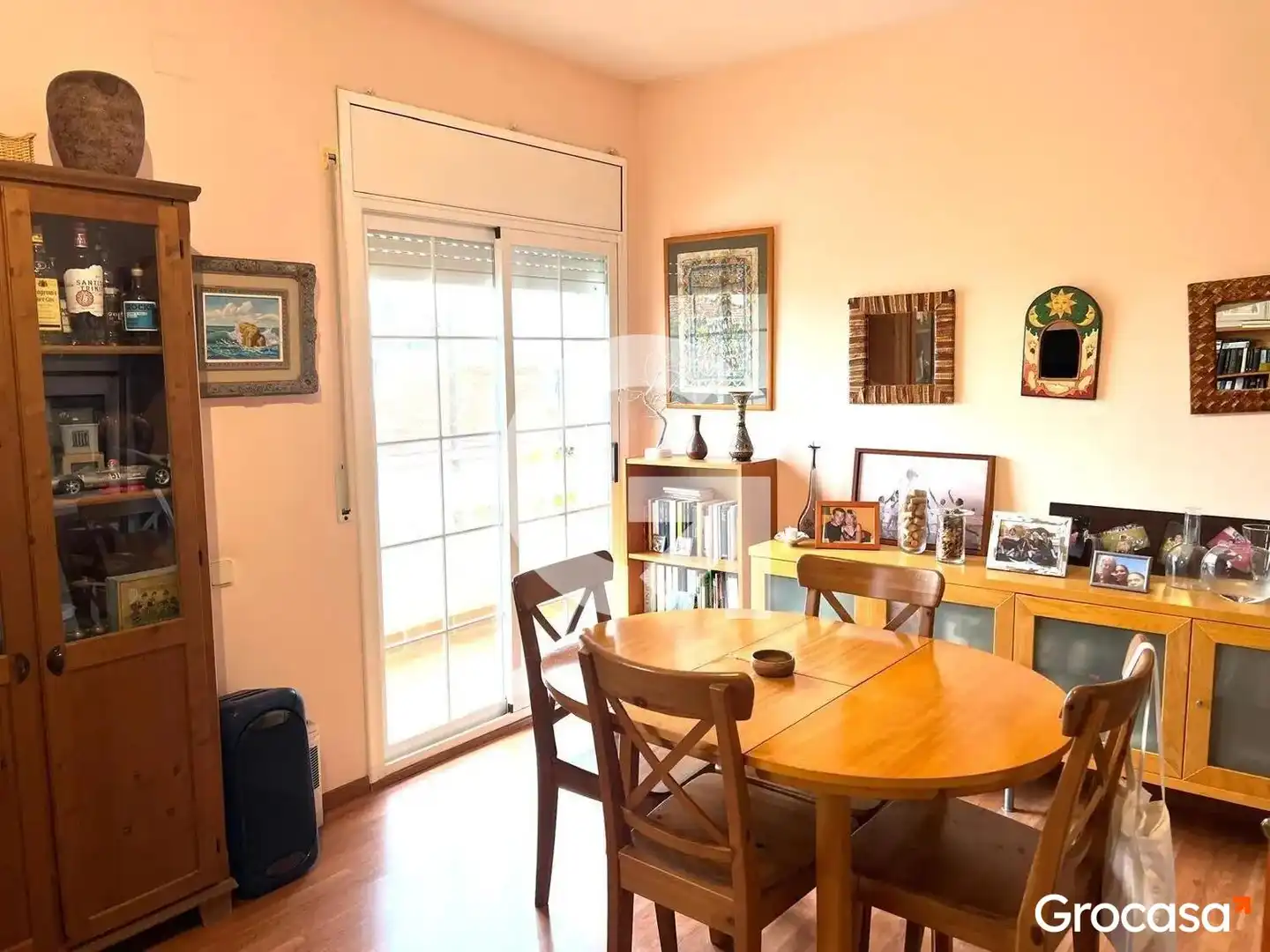 Sala de estar de Casa o chalet en venta en Vilanova i la Geltrú con Jardín privado, Terraza y Trastero