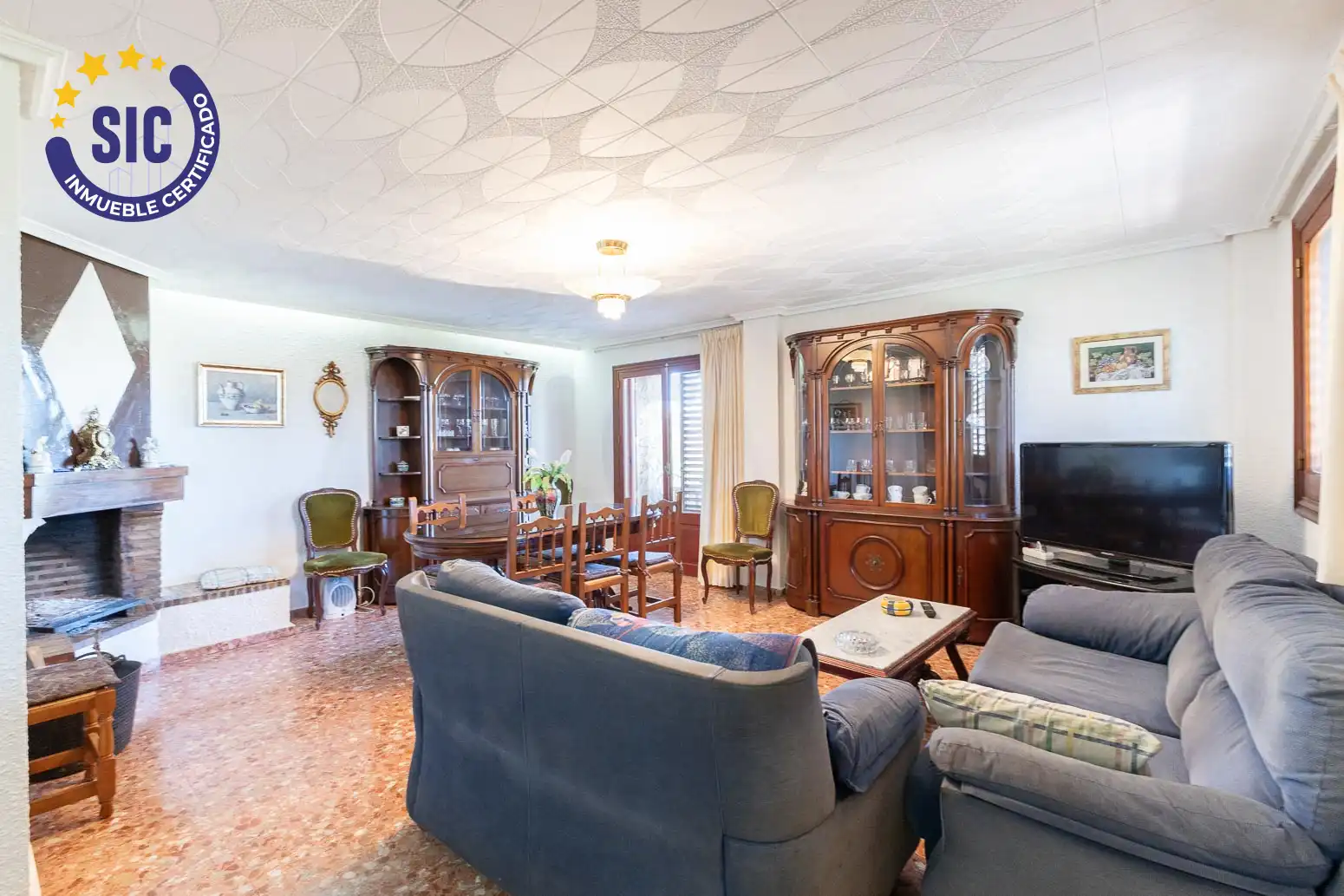 Sala de estar de Casa o chalet en venta en Chiva con Jardín privado