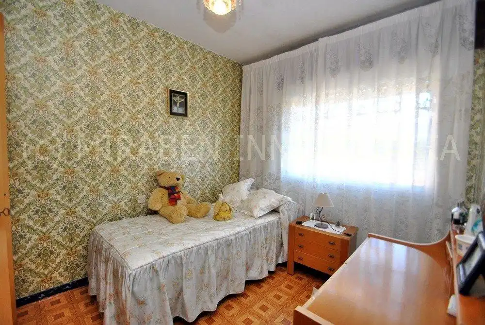Bedroom of Houses for sale in Catoira  with Heating and Furnished