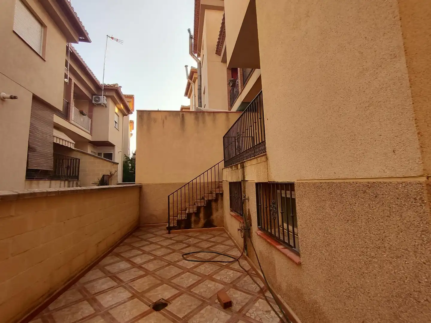Detached homes for sale in Atarfe