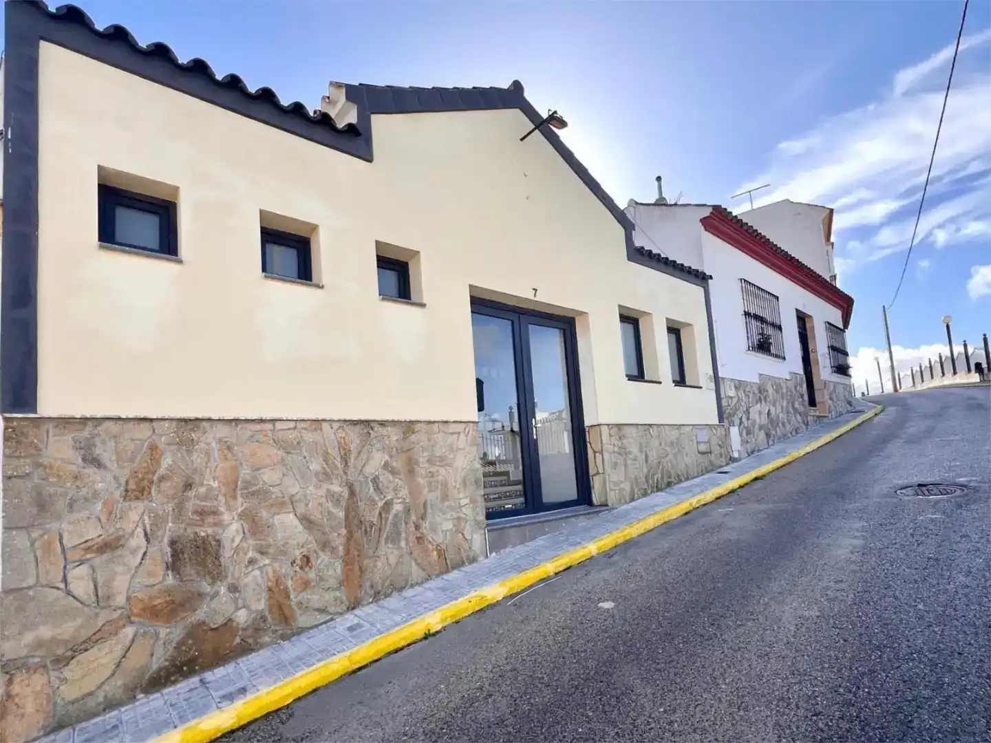 Vista exterior de Local en venta en Medina Sidonia
