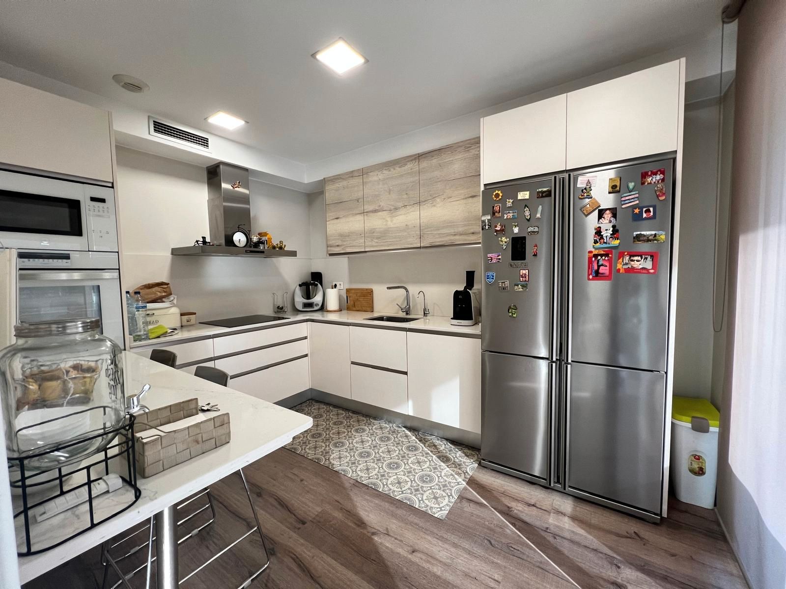Kitchen of Flat for sale in Sant Boi de Llobregat  with Air Conditioner, Heating and Parquet flooring