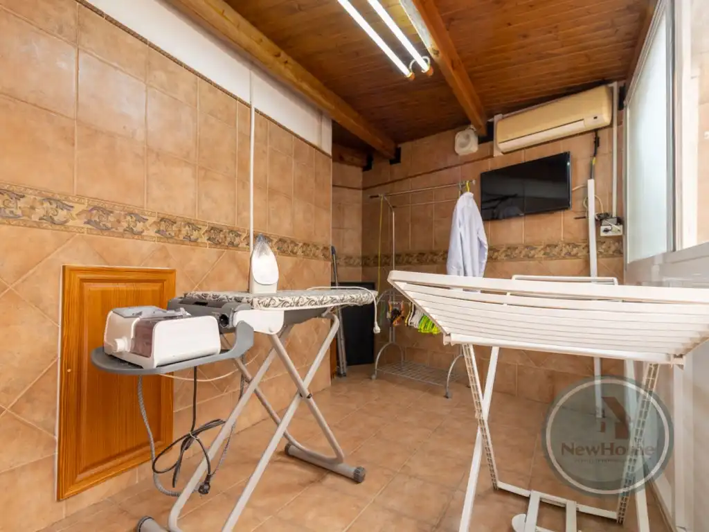 Casa adosada en venta en Crevillent
