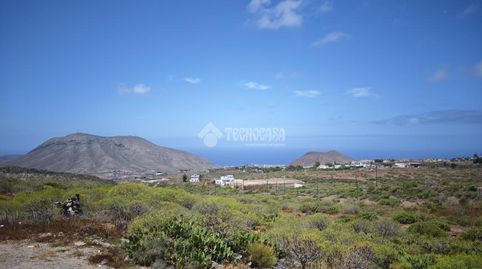 Foto 3 de Residencial en venda a Calle Bejeque, La Camella, Arona