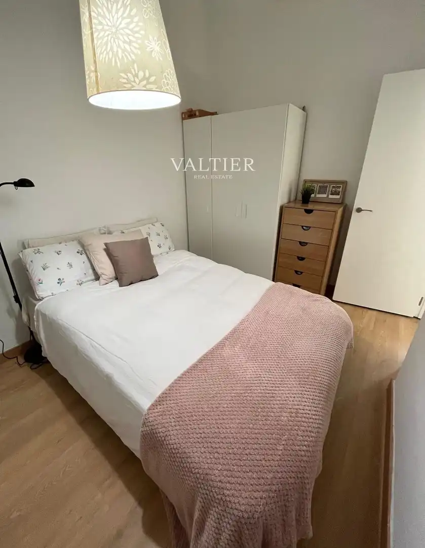 Habitación de Piso de alquiler en  Madrid Capital con Aire acondicionado y Amueblado