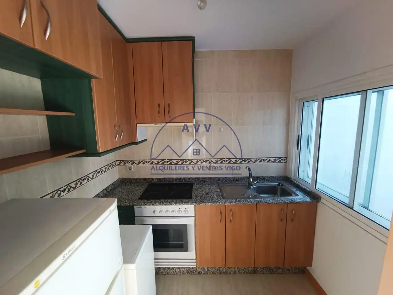 Flat for rent in Torrecedeira, Berbés - Peritos