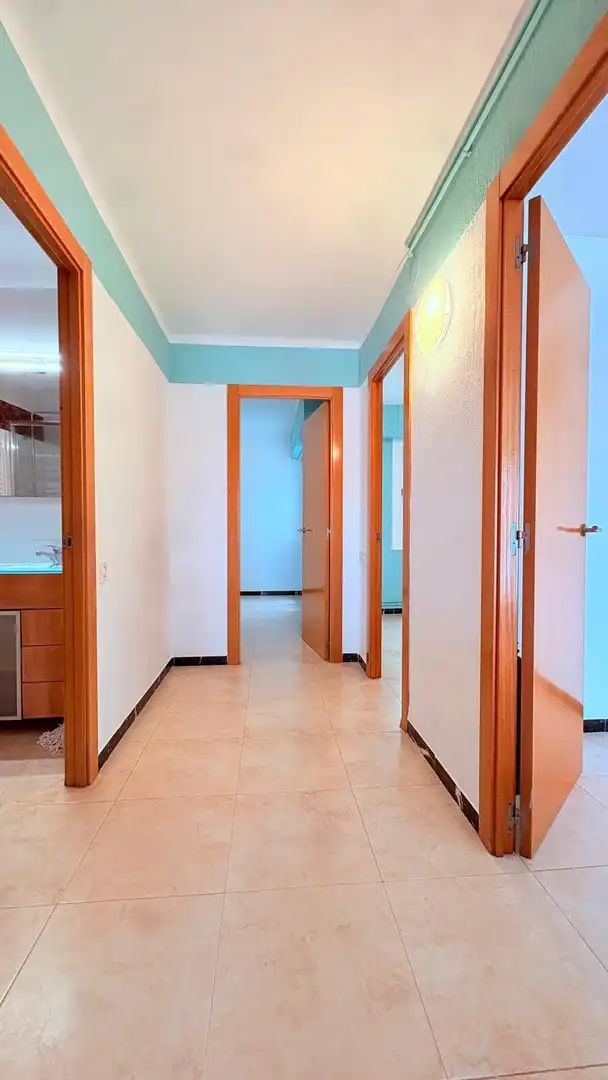 Piso en venta en Castellar del Vallès con Calefacción y Terraza
