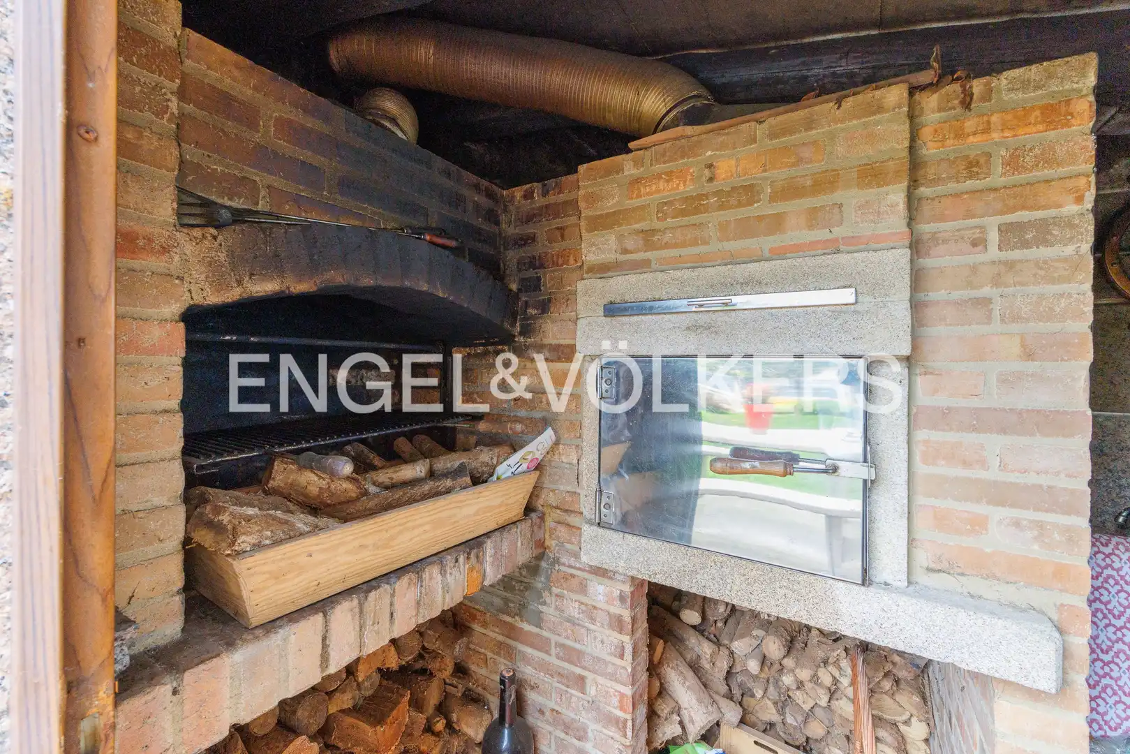 Casa o xalet en venda en Oia amb Calefacció, Jardí privat i Parquet