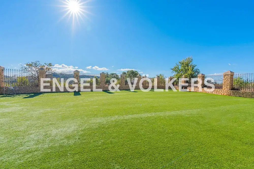 Houses for sale in Aigües  with Air Conditioner, Private garden and Terrace