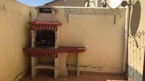 Terrassa de Casa adosada en venda en Ontígola amb Calefacció, Terrassa i Moblat