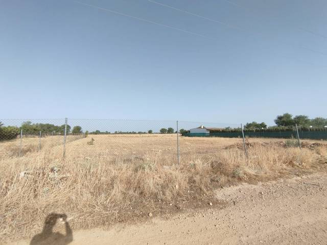 Terreno en Venta en CM-3109 en Alhambra