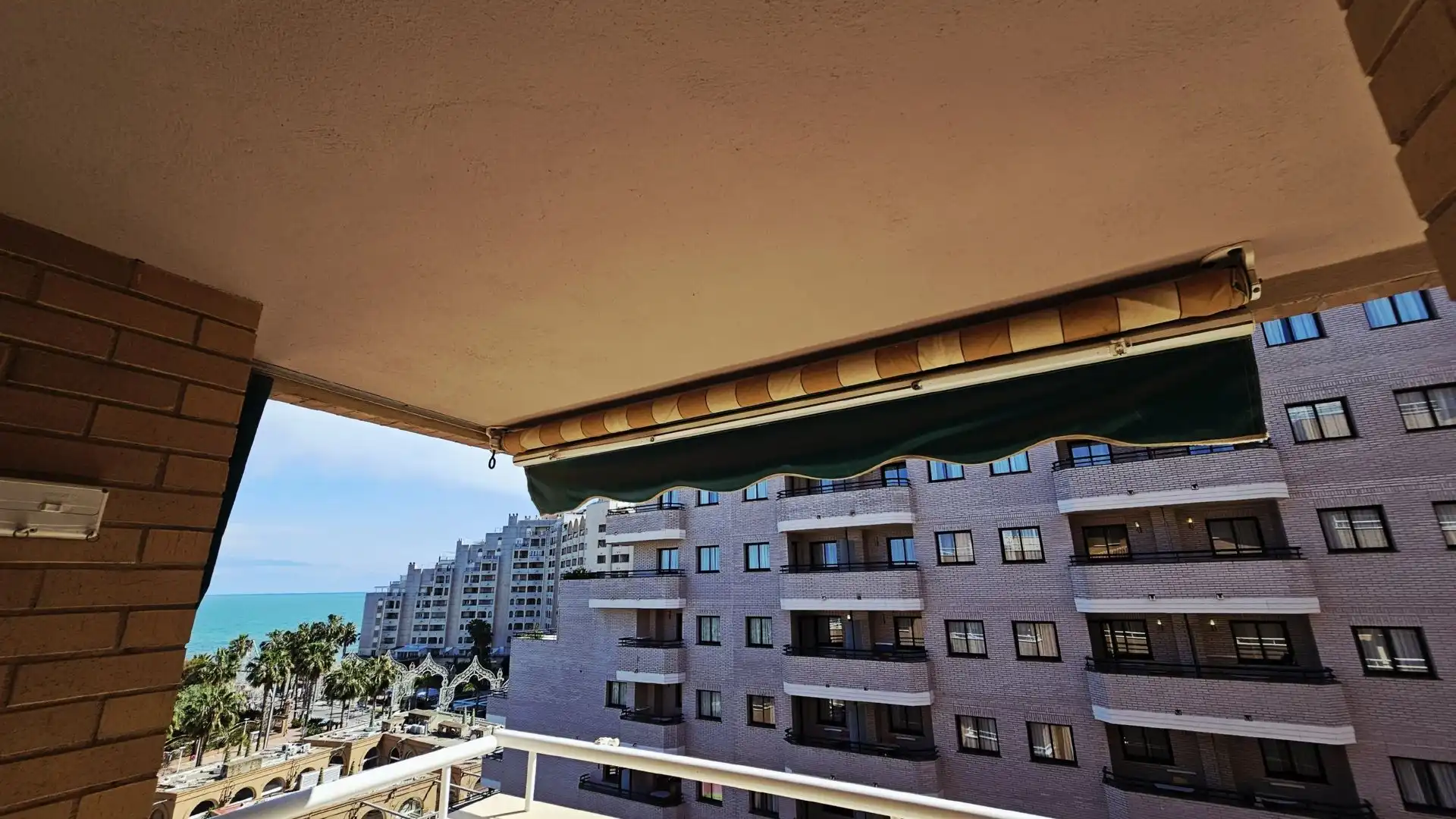 Terrassa de Apartament en venda en Oropesa del Mar / Orpesa amb Aire condicionat, Calefacció i Terrassa
