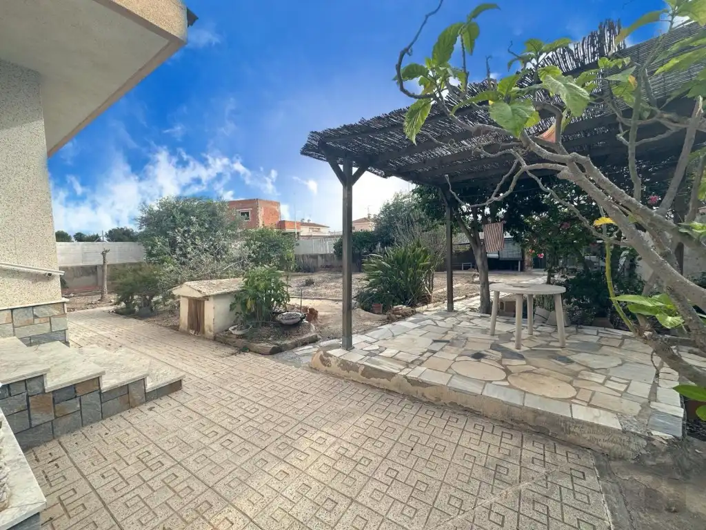 Casa o xalet en venda a Calle Molina De Segura-L Rame, Las Lomas de Rame - Bahía Bella