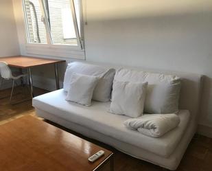 Living room of Study to rent in  Madrid Capital  with Air Conditioner and Furnished