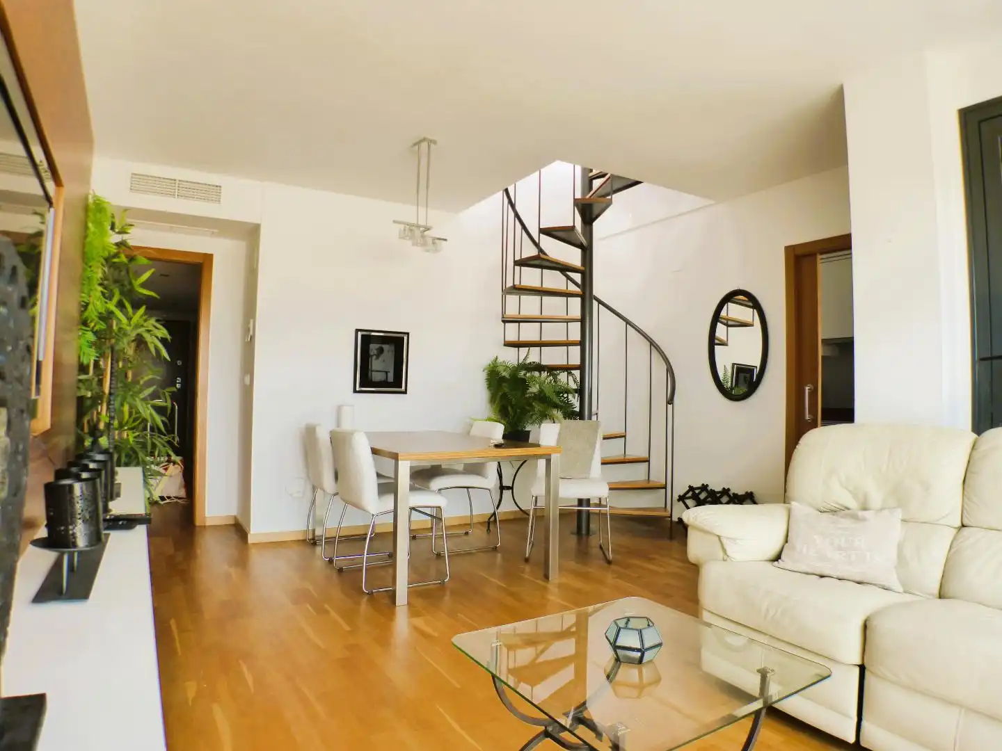 Sala de estar de Ático en venta en El Campello con Terraza, Trastero y Piscina