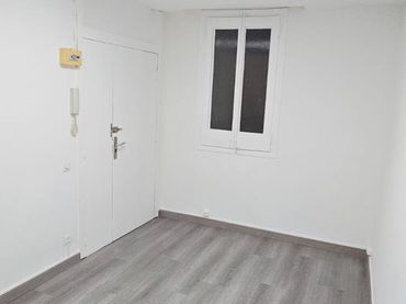 Bureau avec ascenseur à louer à Carrer de Pelai