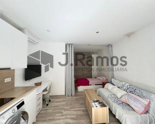 Living room of Apartment for sale in Vélez-Málaga  with Air Conditioner