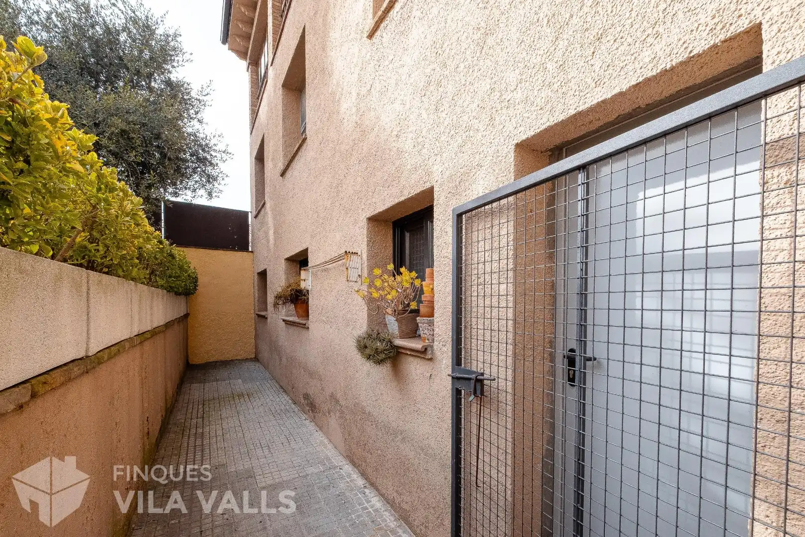 Außenansicht von Wohnung zum Verkauf in Castellterçol