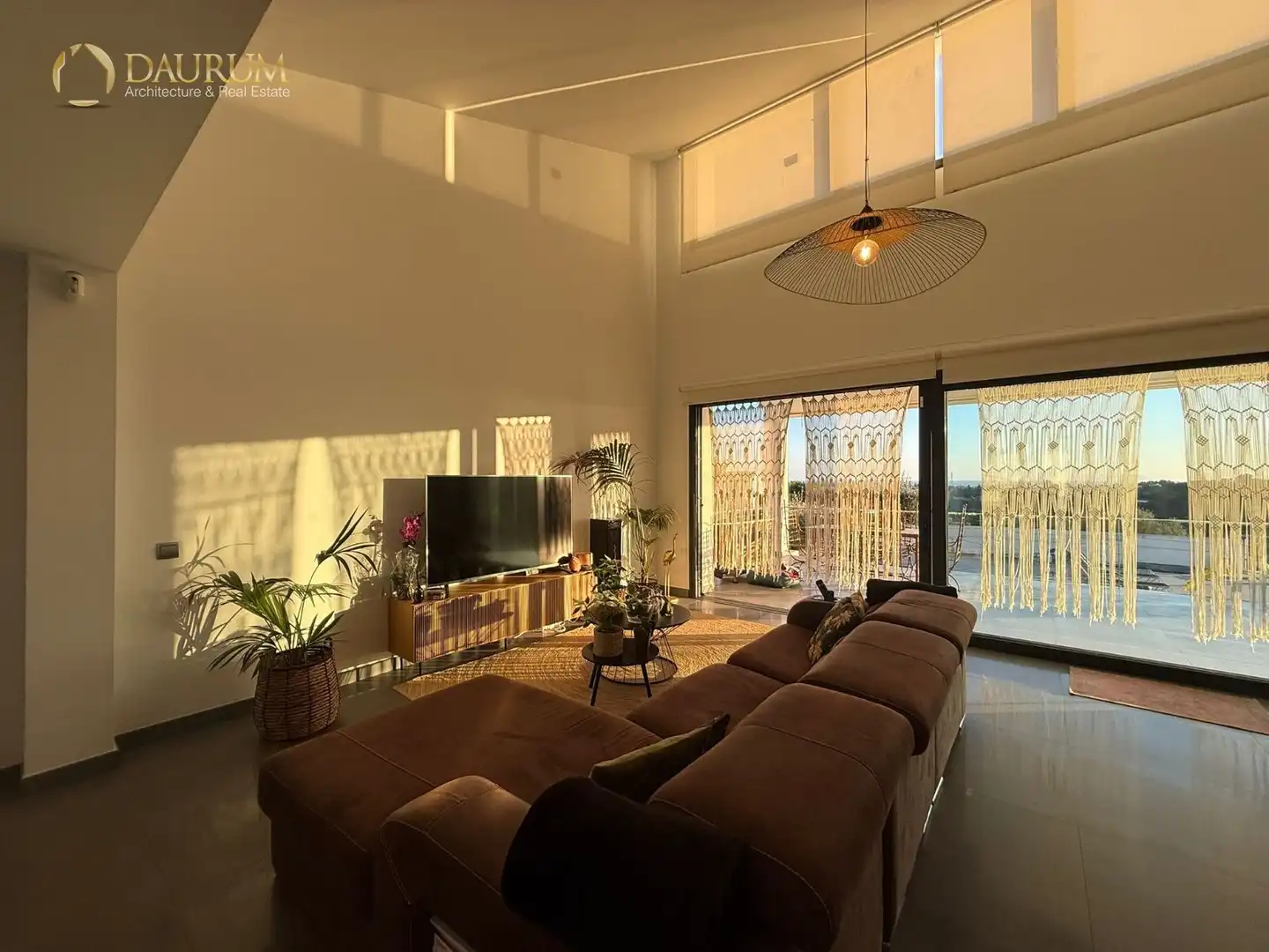 Sala d'estar de Casa o xalet en venda en Estepona amb Aire condicionat, Calefacció i Terrassa
