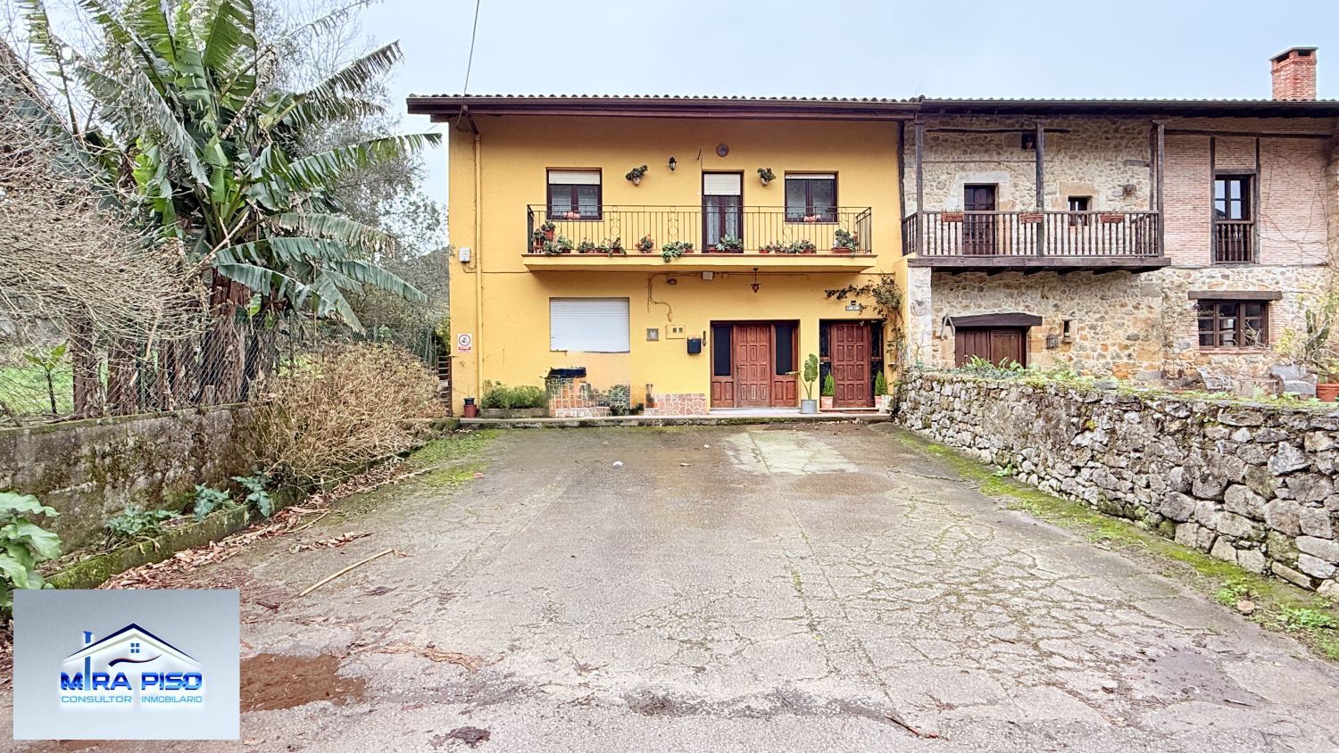 Exterior view of Planta baja for sale in Liendo  with Heating