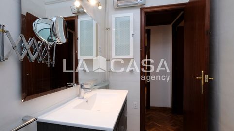 Foto 4 de Piso en venta en El Turó de la Peira, Barcelona Capital