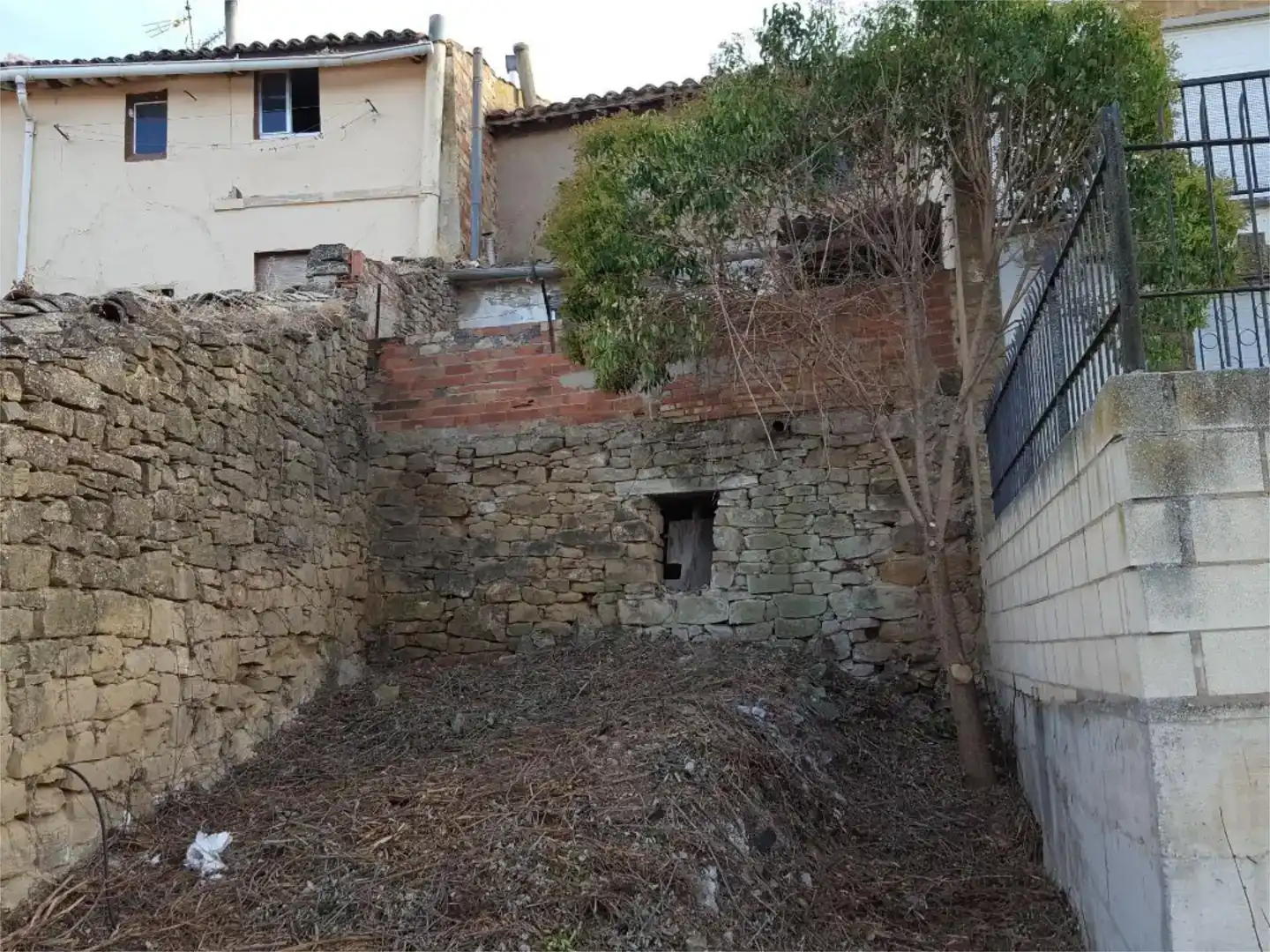Casa adosada en venda en El Cortijo