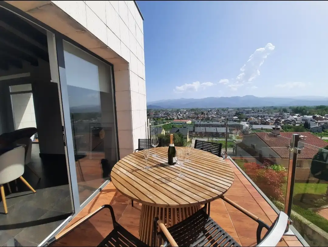 Terraza de Casa o chalet en venta en Camponaraya con Aire acondicionado, Calefacción y Jardín privado