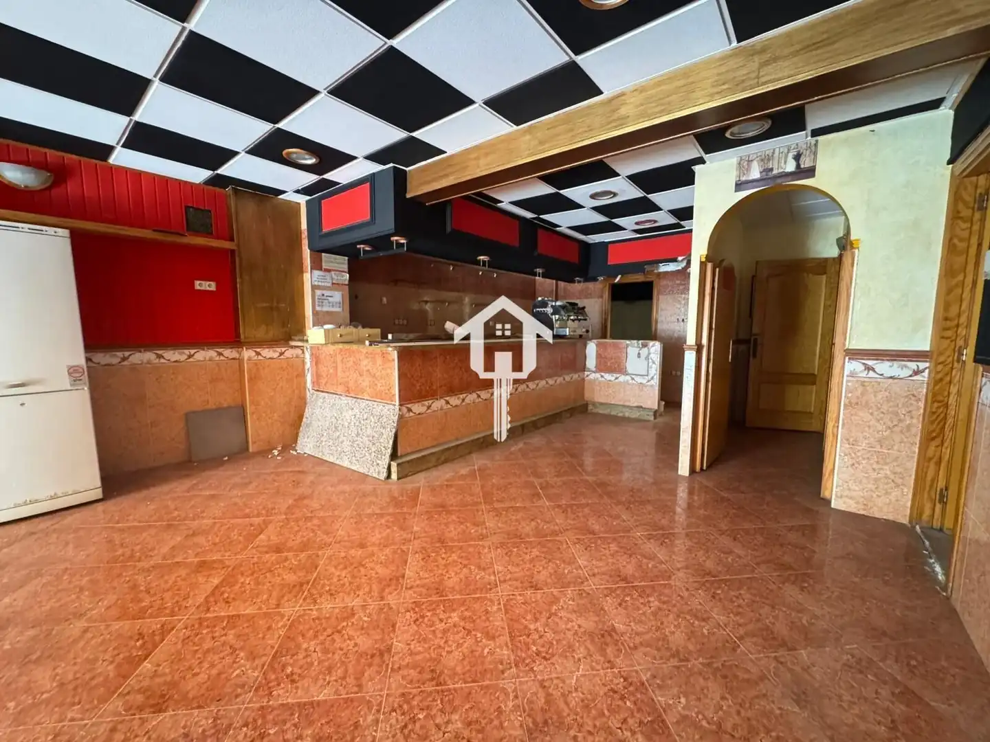 Casa adosada en venta en Alicante / Alacant con Terraza, Trastero y Amueblado