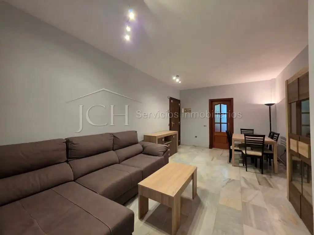 Sala d'estar de Pis en venda en Mijas amb Moblat i Forn