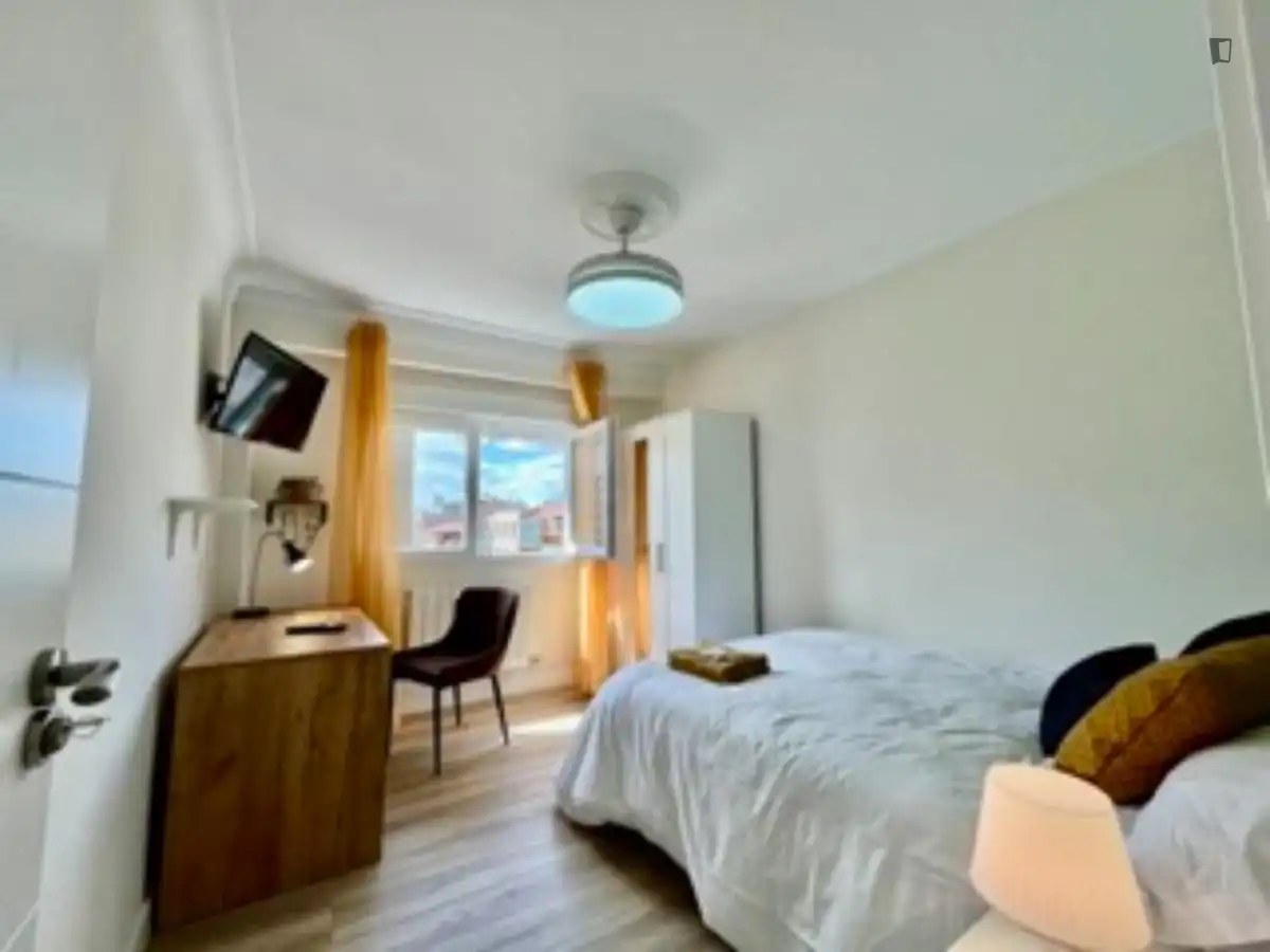 Habitación en Barrio del Ave
