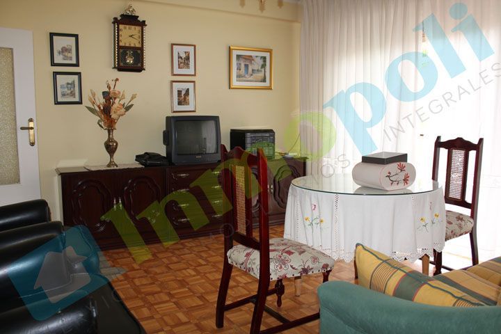 Sala de estar de Piso de alquiler en Badajoz Capital con Calefacción, Terraza y Amueblado