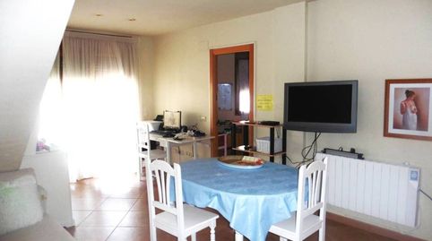 VENTA DE PISO DÚPLEX DE 4 HAB. CON PISCINA COMUNITARIA EN BESCANÓ GIRONA, imagen 5