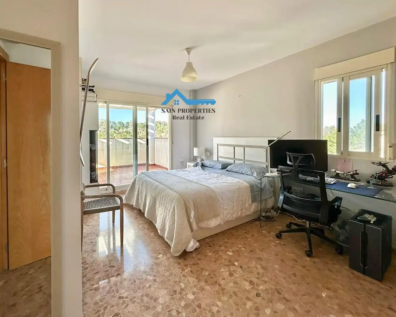 Exterior view of Detached homes for sale in L'Alfàs del Pi  with Air Conditioner, Private garden and Storage room