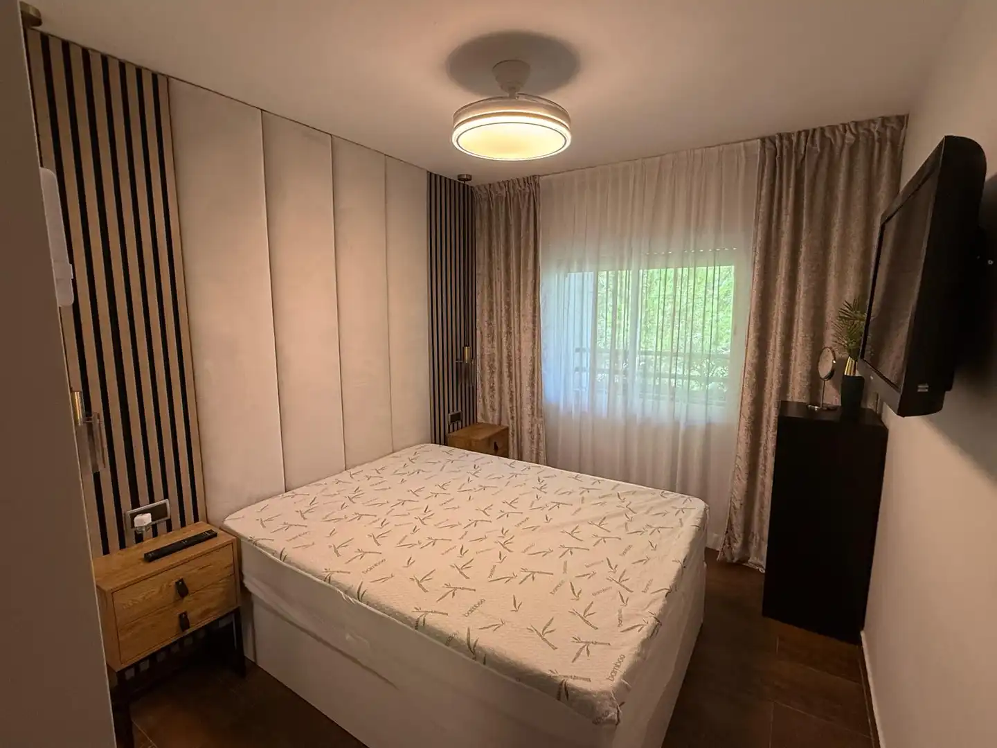 Schlafzimmer von Wohnung zur Miete in Algeciras mit Klimaanlage, Heizung und Terrasse